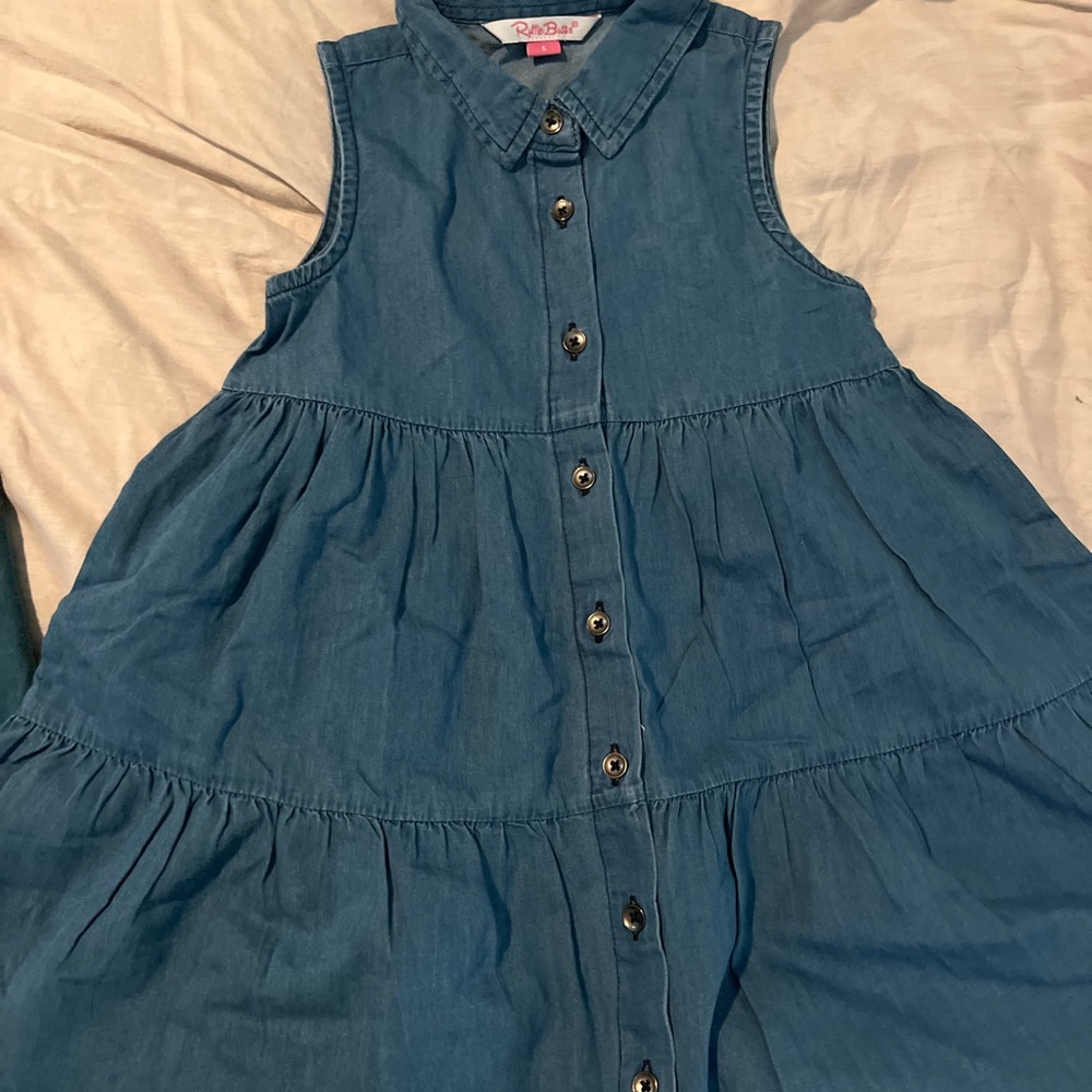 Ruffle butts soft denim dress for children size 5.